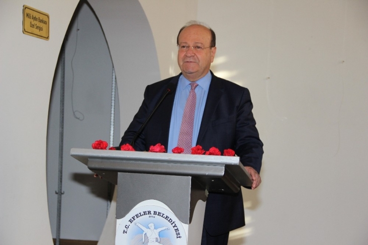 Efeler’de Belediye Bünyesinde Görevli Öğretmenler Unutulmadı