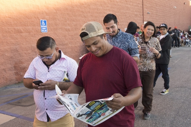 Abd’de Süper Cuma Çılgınlığı