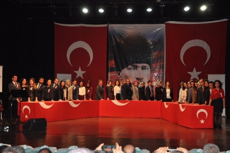 Uşak’ta 24 Kasım Öğretmenler Günü Kutlamaları