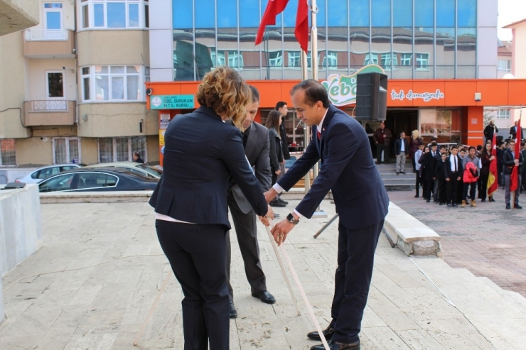 Sungurlu’da Öğretmenler Günü Kutlandı