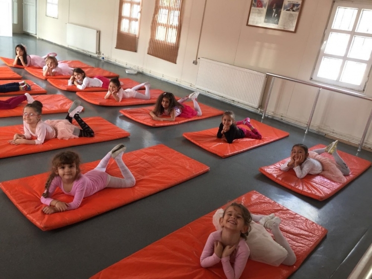 Bale Kursu Kayıtları Sürüyor