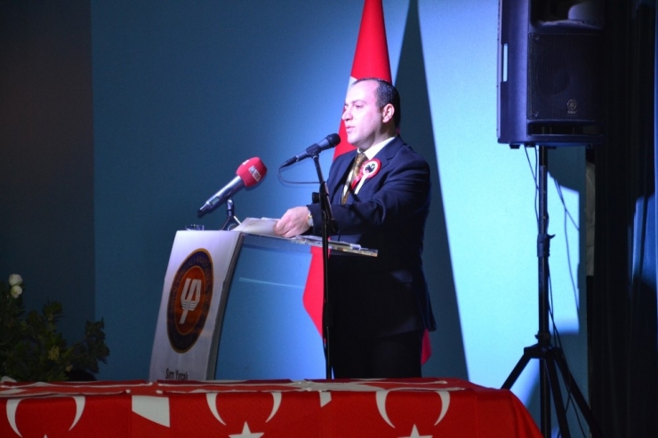 Balıkesir’de Öğretmenler Günü Kutlandı