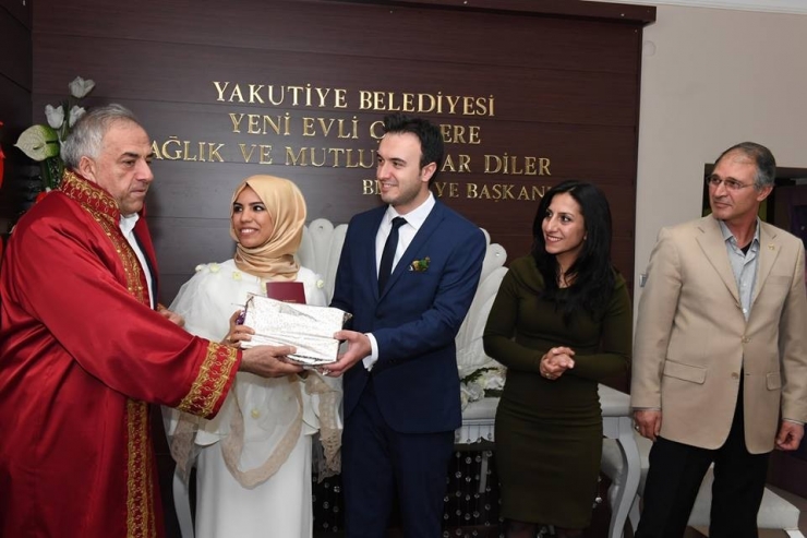 24 Kasım Öğretmenler Günü, Nikahla Renklendi