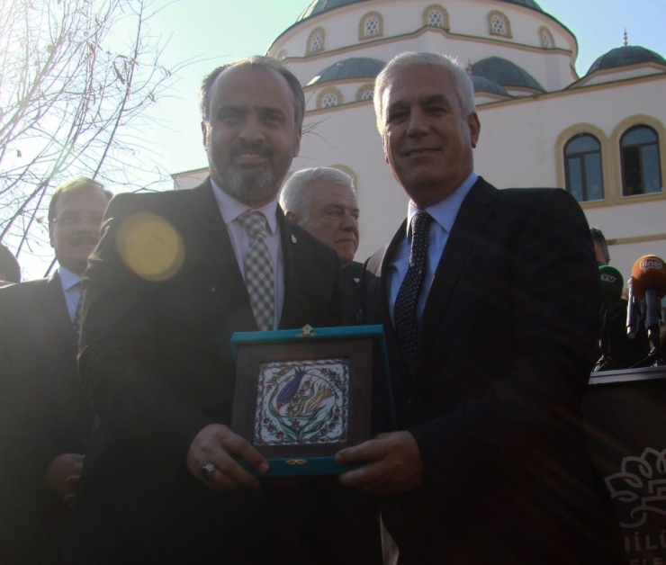 Çavuşoğlu Cami Açtı