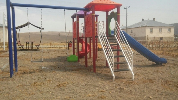 Büyükşehir Son 3 Yılda 343 Oyun Parkı Yaptı