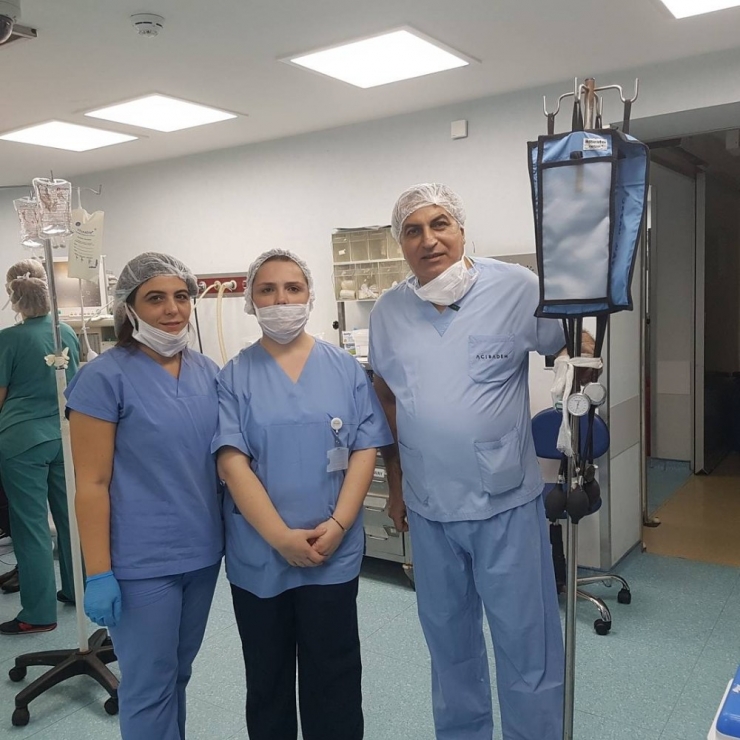 Böbrek Beklerken Karaciğeriyle Umut Oldu