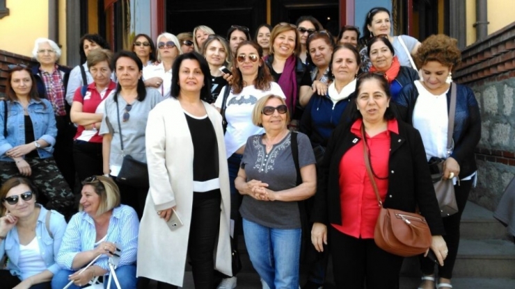 Binlerce Chp’li Kadın Eskişehir’de Ağırlandı