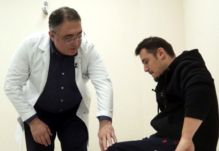 Felçli Genç, Robotik Cerrahi Yöntemiyle Ayağa Kalktı