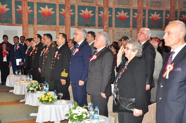 Eğitim Neferlerinin Günü Kutlandı