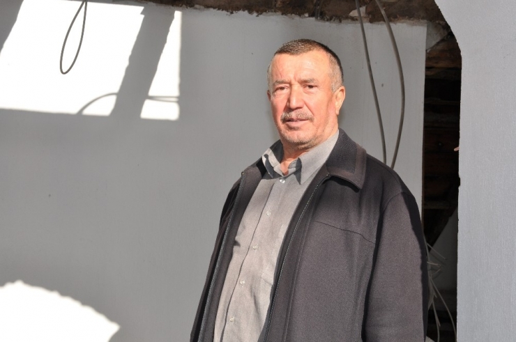 Tarihi Naşa Cumhuriyet İlkokulu Yeniden Eski İhtişamına Kavuşuyor