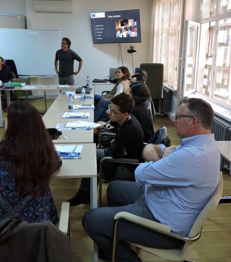 Gaün Öğretim Üyeleri Romanya’da Eğitim Verdi