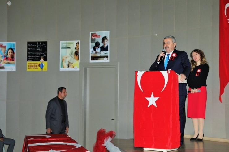 Körfezde Emekli Öğretmenler Unutulmadı