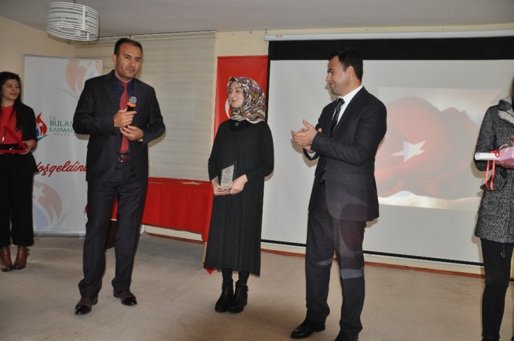 İki Ayağında 10 Platin Olan Fedakar Öğretmen