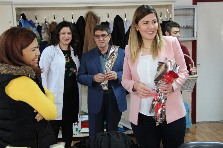 Ncr’den Öğretmenler Günü Kutlaması