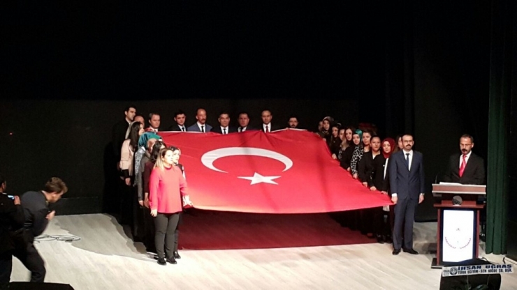 Niğde’de 24 Kasım Öğretmenler Günü Törenle Kutlandı