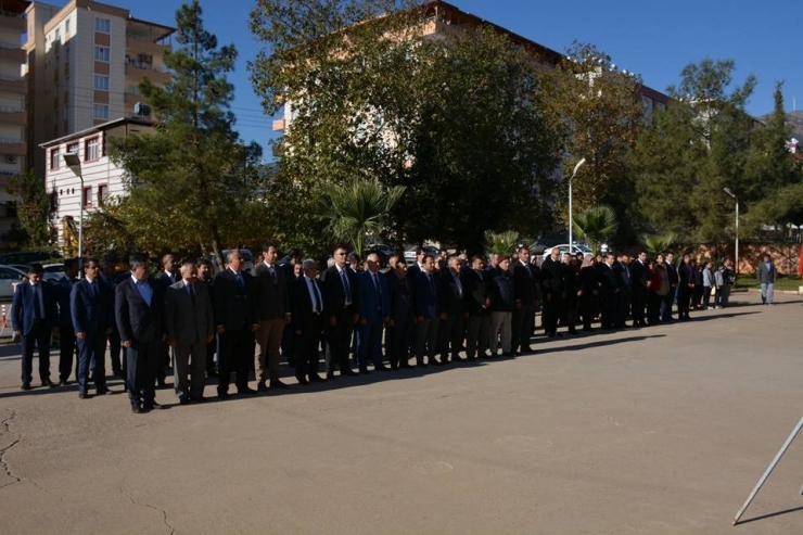 Nurdağı’nda Öğretmenler Günü Kutlandı.