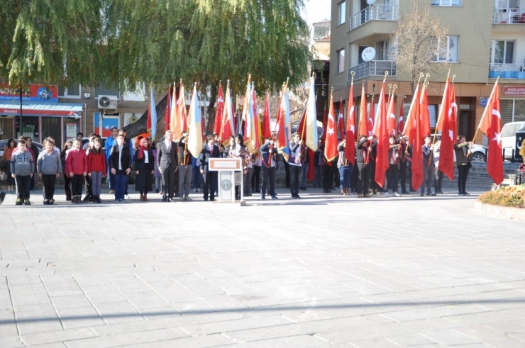 Bozüyük’te Öğretmenler Günü Kutlaması