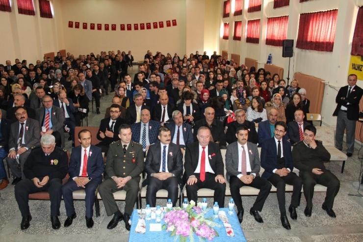 Sungurlu’da Öğretmenler Günü Kutlandı