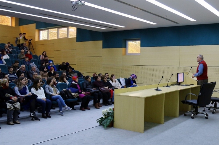 Pozitif Yaşam Becerileri Bu Seminerde Konuşuldu