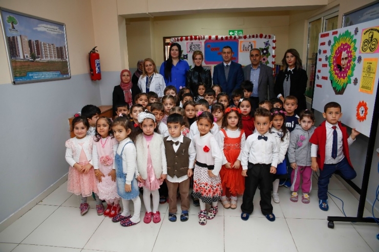 Şehitkamilli Minikler, Öğretmenlerini Unutmadı