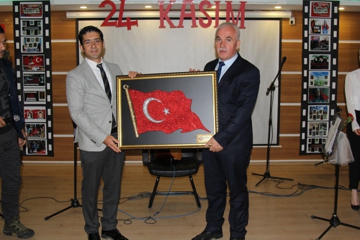 Başkale’de 24 Kasım Öğretmenler Günü