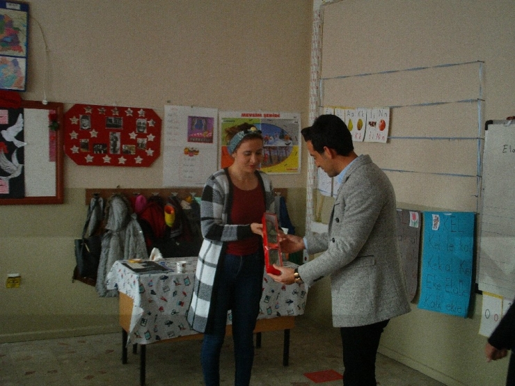 24 Kasım Öğretmen Günü