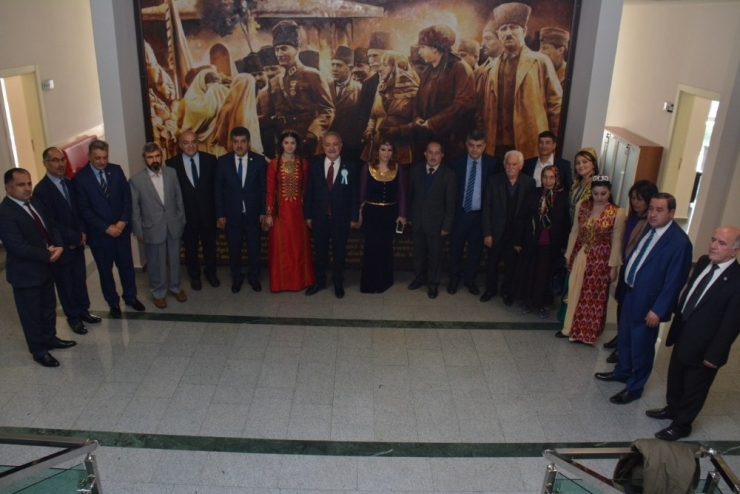 Kara: "Benliklerini Kaybetmiş Olan Milletlerin Var Olması Ayakta Kalması Mümkün Değil"