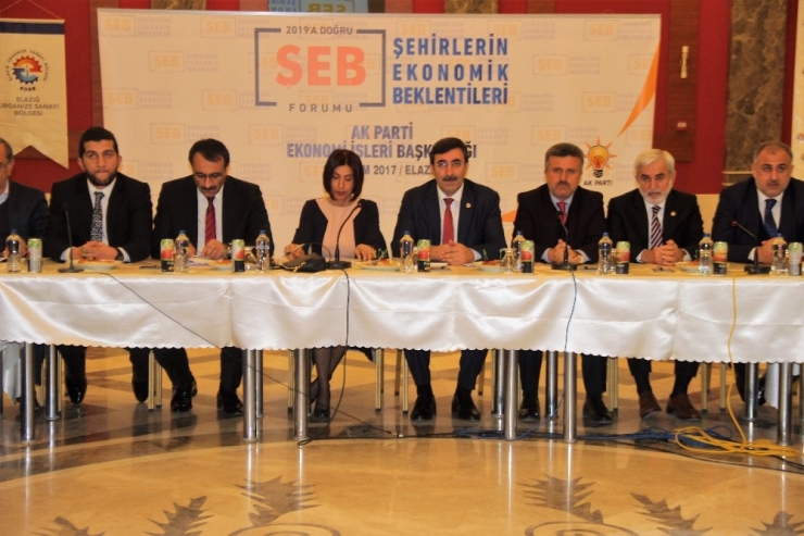 Ak Partili Yılmaz: "Küresel Düzeyde Ekonomiye Birinci Önceliği Veriyoruz"