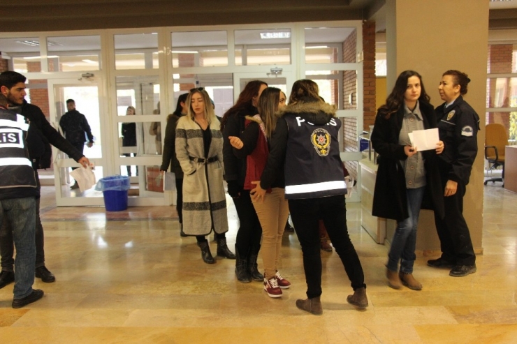 Açıköğretimde Ara Sınavlar Başladı