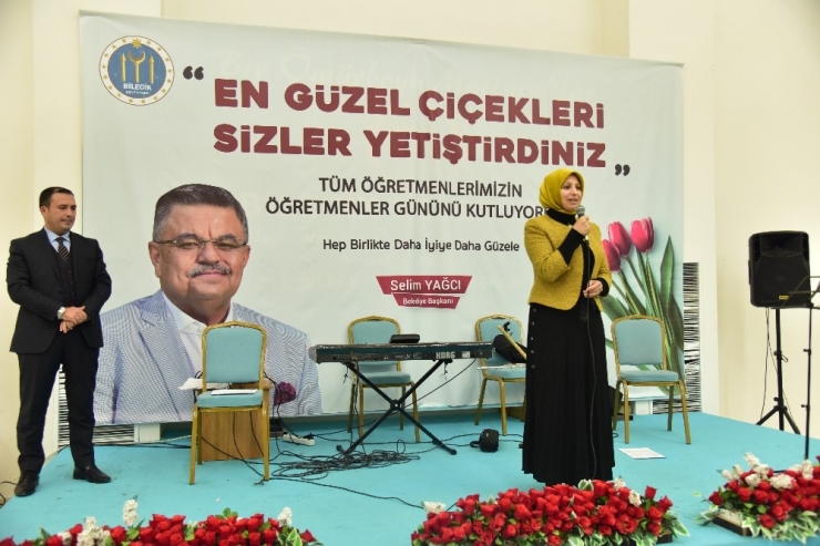 Öğretmenler Akşam Yemeğinde Bir Araya Geldi