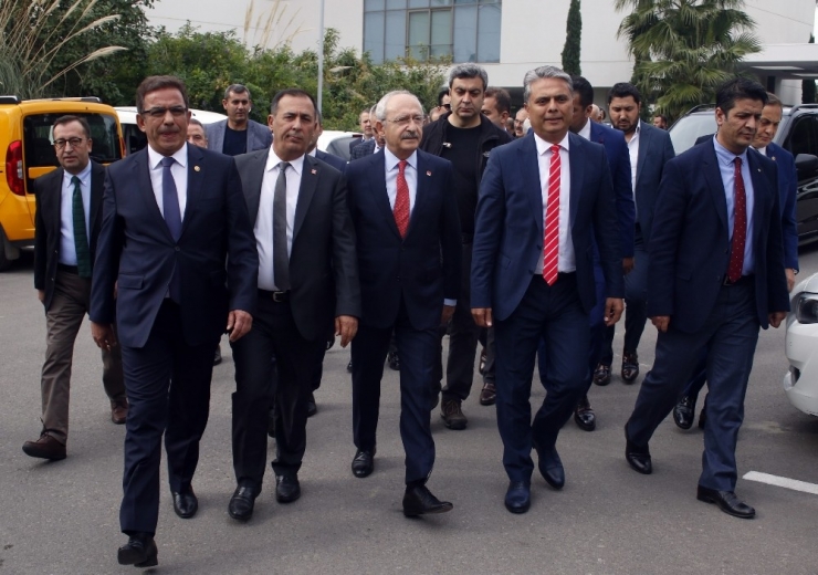 Chp Lideri Kılıçdaroğlu, Turizmcilerle Görüştü