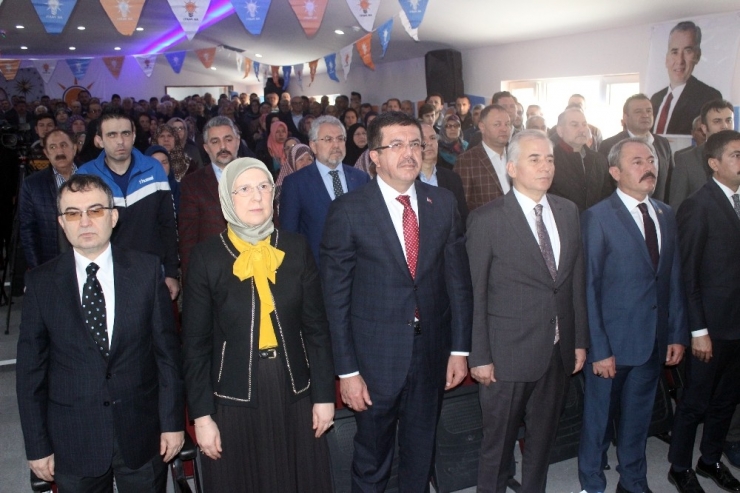 Bakan Zeybekci, Büyüme Rakamlarını Açıkladı