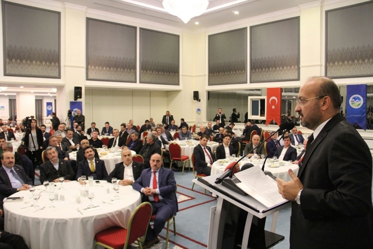 Akdoğan: “Siyasetin Amacı Adaleti Tesis Etmektir”