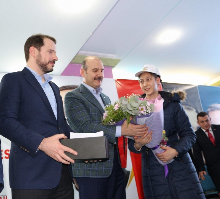 Bakan Soylu’dan Demirtaş’a Kitap Tepkisi