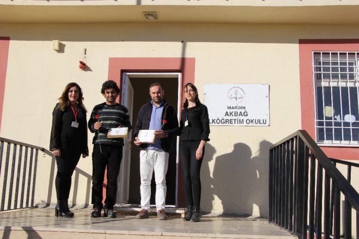 Artuklu Kaymakamı Öztürk, Kırsalda Görev Yapan Öğretmenleri Unutmadı