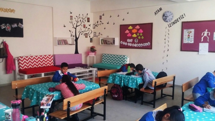 Kırkağaç’ta Örnek Sınıf