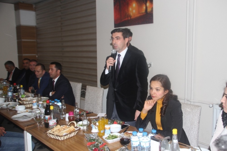 Malazgirt’te Öğretmenler Günü Etkinliği