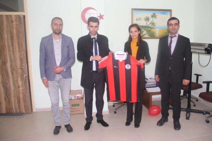 Malazgirt Spor Yöneticilerinden "Öğretmenler Günü" Ziyareti