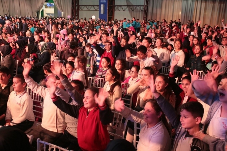 Video Fenomeni, Fenomen Olmanın Püf Noktalarını Bilim Fuarında Anlattı