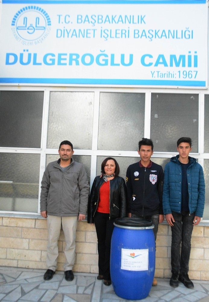 "Suya Vefa, Havaya Vefa, Toprağa Vefa"