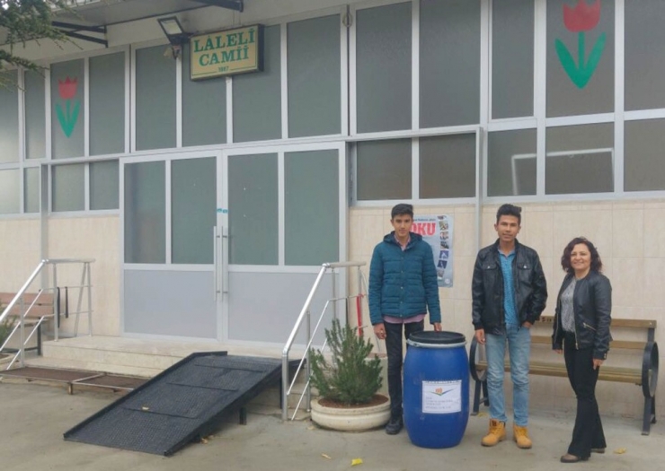 "Suya Vefa, Havaya Vefa, Toprağa Vefa"