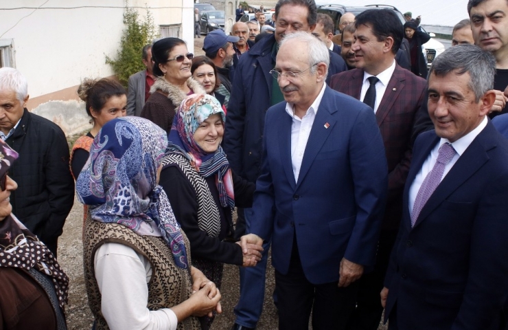 Chp Genel Başkanı Kılıçdaroğlu Hortum Felaketi Yaşanan İlçeleri Ziyaret Etti