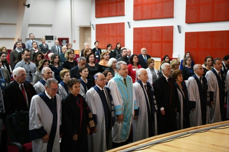 Ege Üniversitesinde 40 Yıl Sonra Mezuniyet Heyecanı