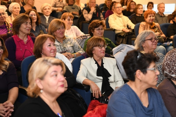 ’Tazelenme Üniversitesi’ Ege Üniversitesinde Eğitime Başladı