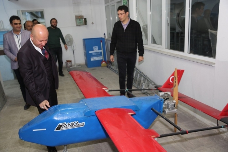 Çolakbayrakdar, "Gelecek Nesilleri Teknoloji İle Buluşturacağız"