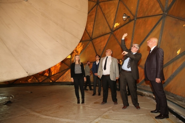 Çolakbayrakdar, "Gelecek Nesilleri Teknoloji İle Buluşturacağız"