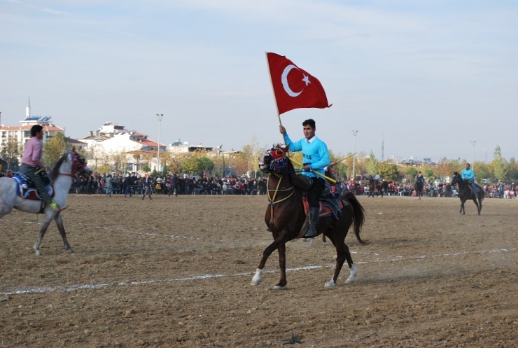 Manisa Keşkek Ve Cirit İle Şenlendi