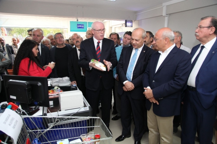 Halk Market Çalışmalarına Devam Ediyor