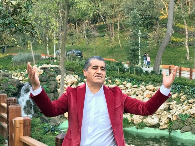 Türkücü Aydın Aydın’ın ‘Kadına Şiddetine Hayır’ Eseri Büyük İlgi Görüyor