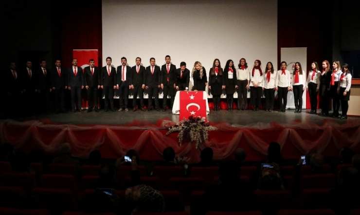 Van’da Gecikmeli ’24 Kasım Öğretmenler Günü’ Kutlaması